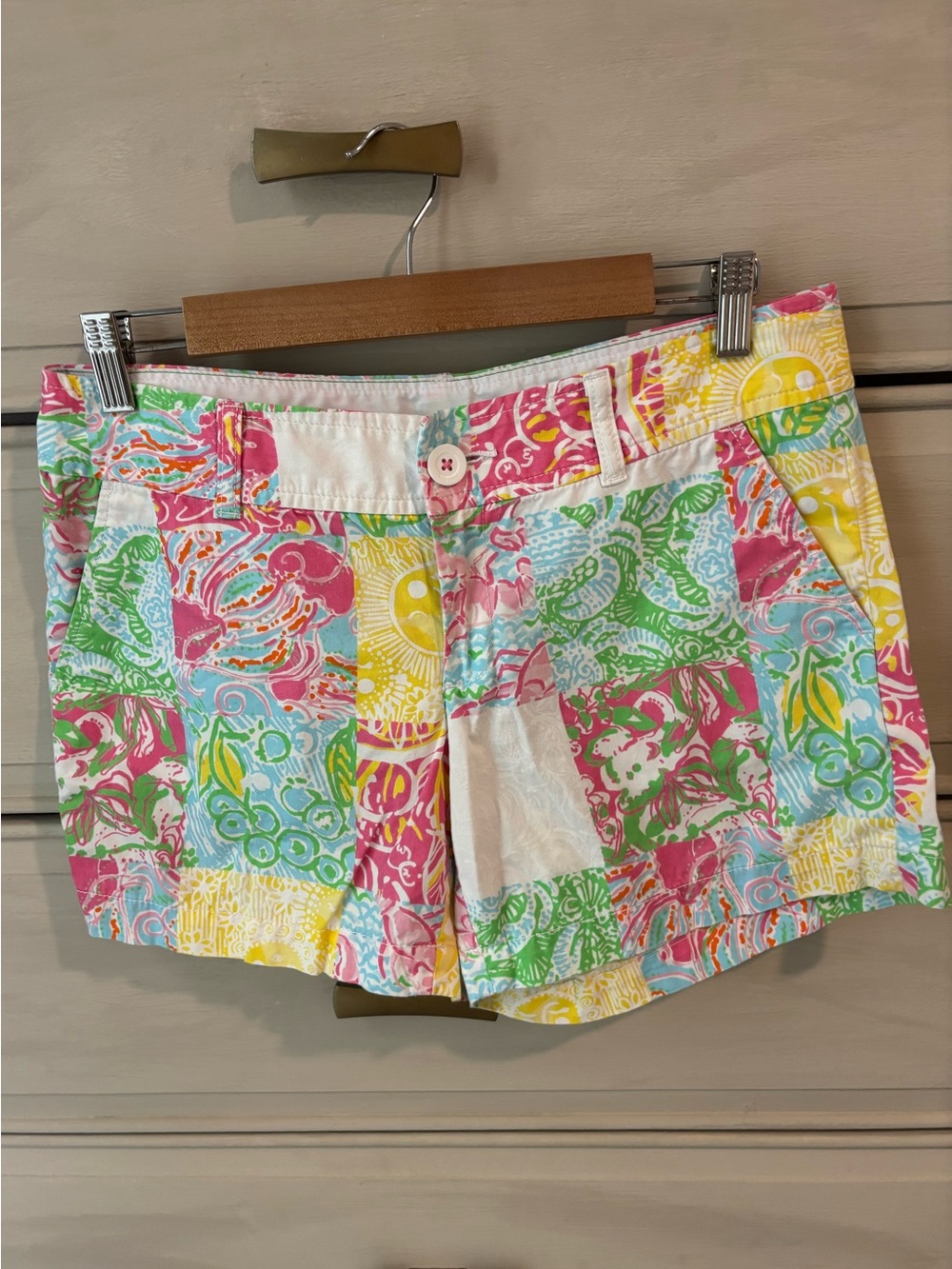 Lily Pulitzer Patchwork Callahan Shorts in Pink, Yellow & Green Size 6